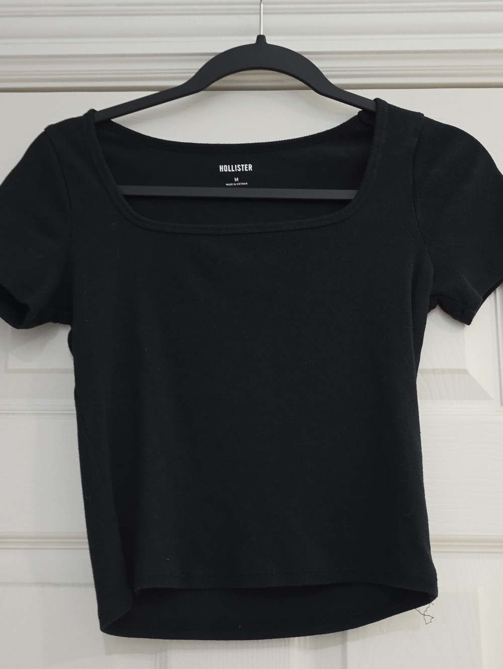 Hollister Black Square Neck Short Sleeve Crop Top